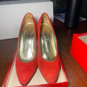 Charles Jourdan Scarlet red vintage 7.5 Heels